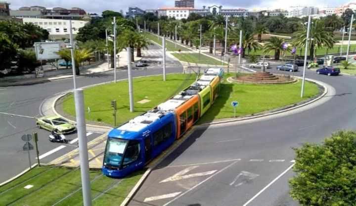 Confortable Vivienda En La Laguna A 5 Min Tranvia Экстерьер фото